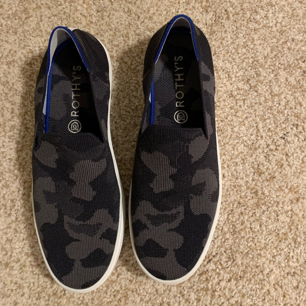 Rothy’s Camo Sneaker, Size 8.5